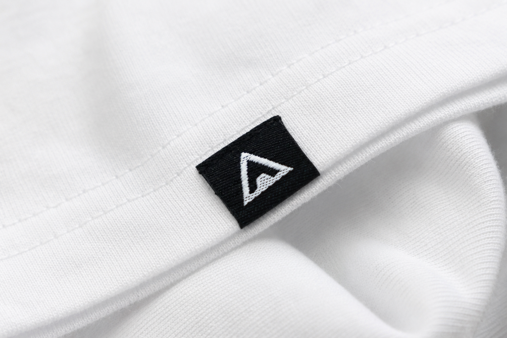 Polera Indahouse Worlwide white