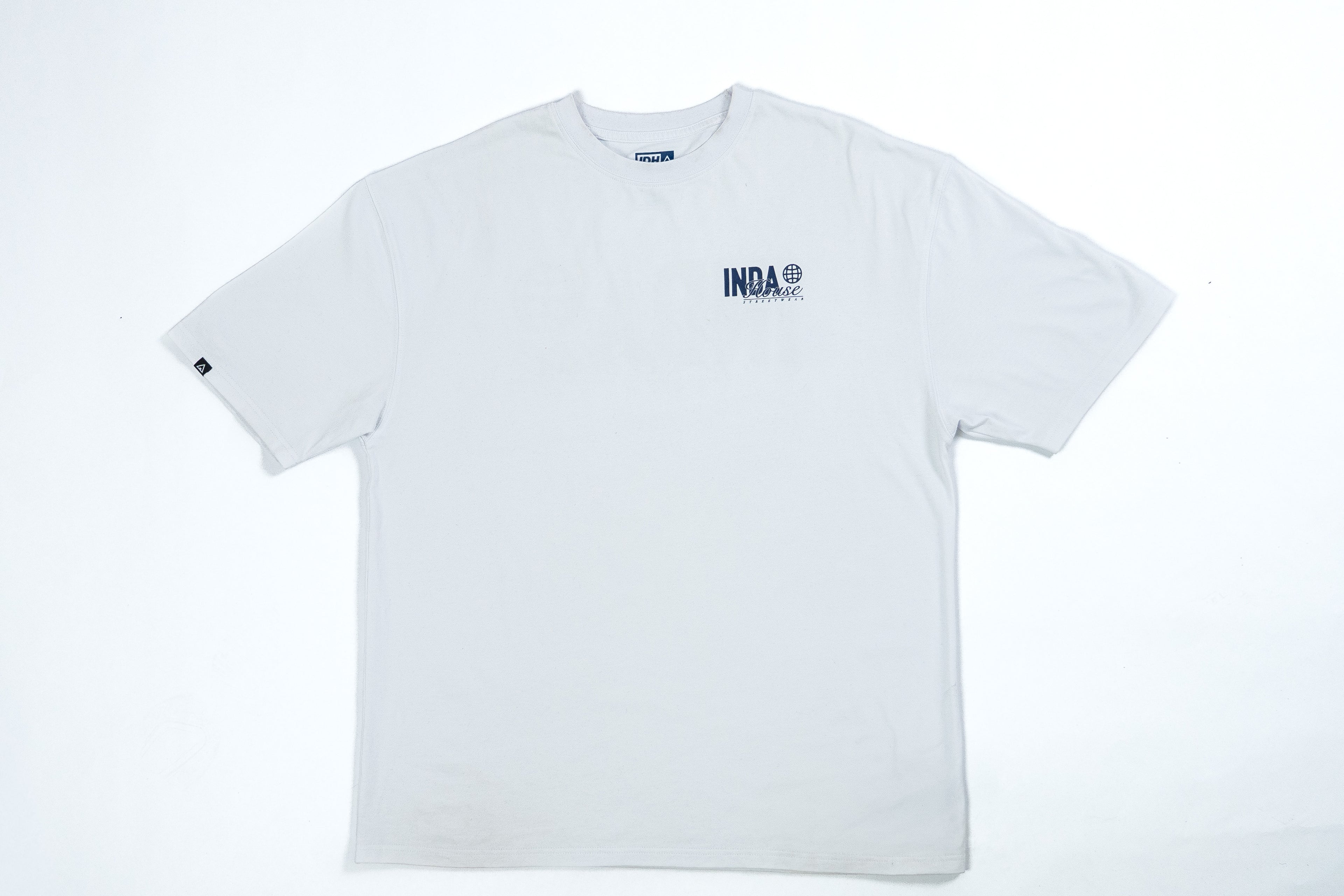 Polera Indahouse Worlwide white