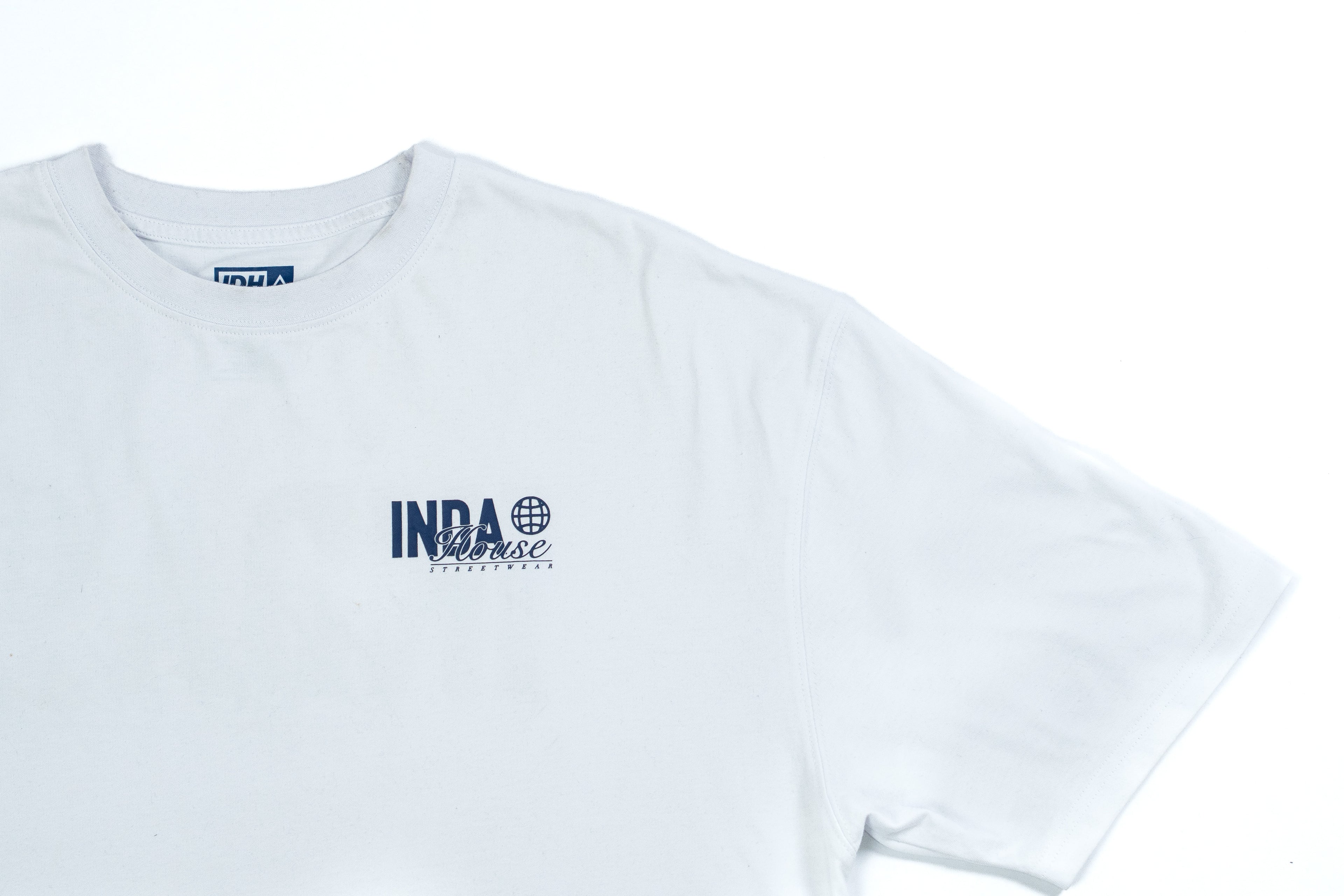 Polera Indahouse Worlwide white
