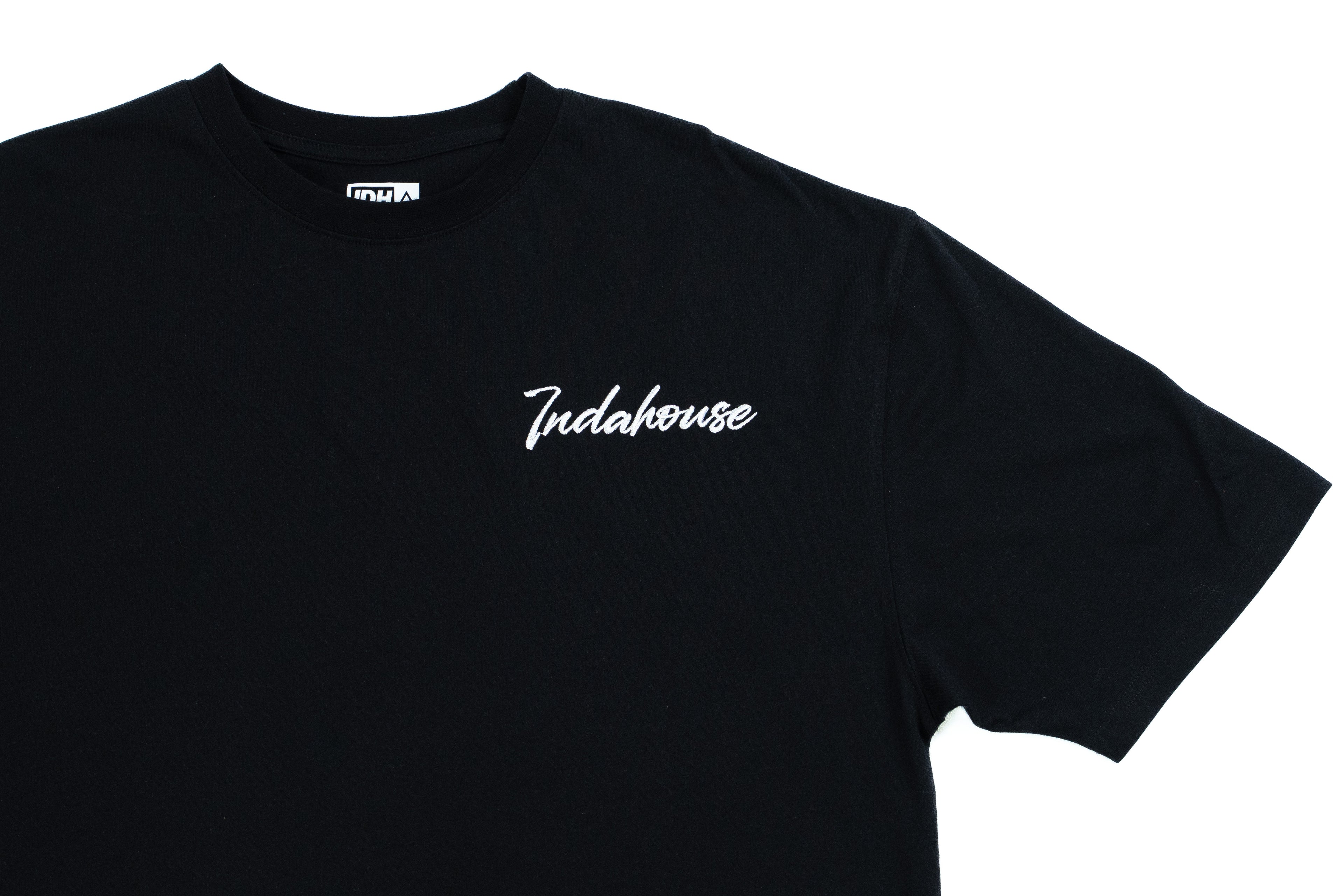 Polera Indahouse Script Emboired black