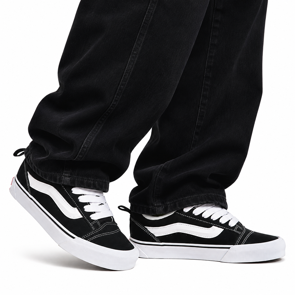 Zapatillas Vans Knu Skool black white