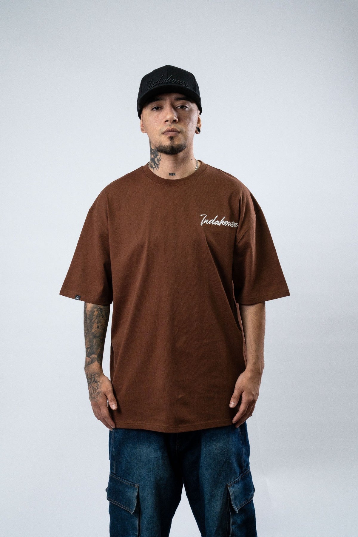 Polera Indahouse Script Embroidered brown