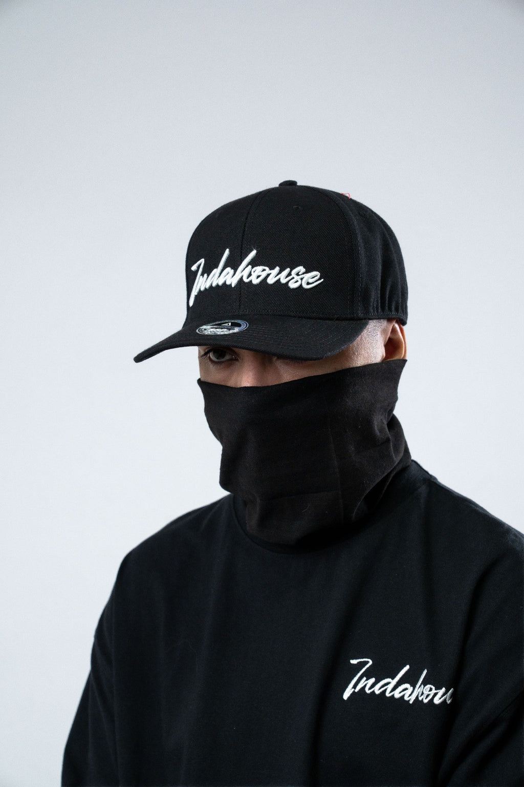 Cap Indahouse Script Stretch Snap Premium black white