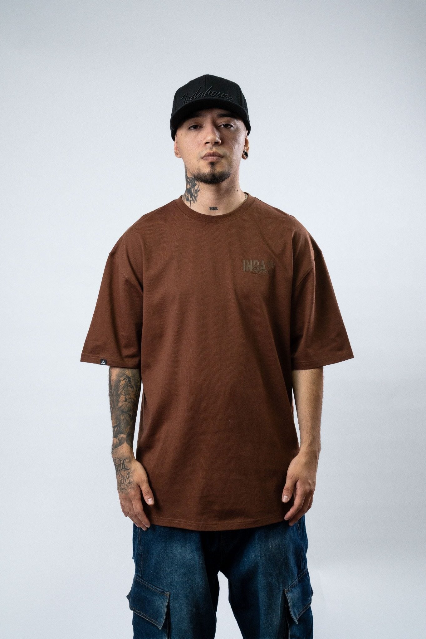 Polera Indahouse Worlwide brown tonal